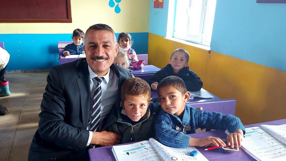 Müdürümüz Yukarı Argit Demirtepe İlkokulu ve Dincbaş İlkokulu'nu ziyaret etti.