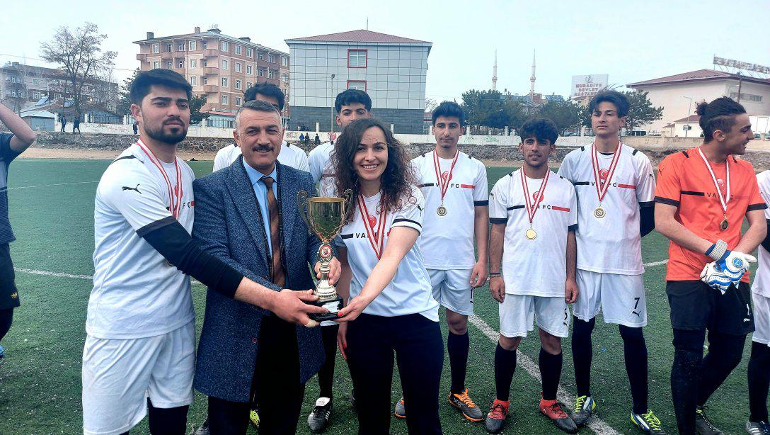 Kazım Karabekir Mesleki ve Teknik Anadolu Lisesi Sınıflar Arası Turnuva Şampiyonu Belli Oldu